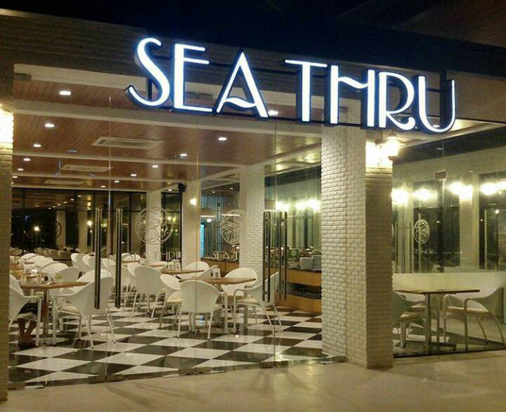 sea-thru-restaurant-3